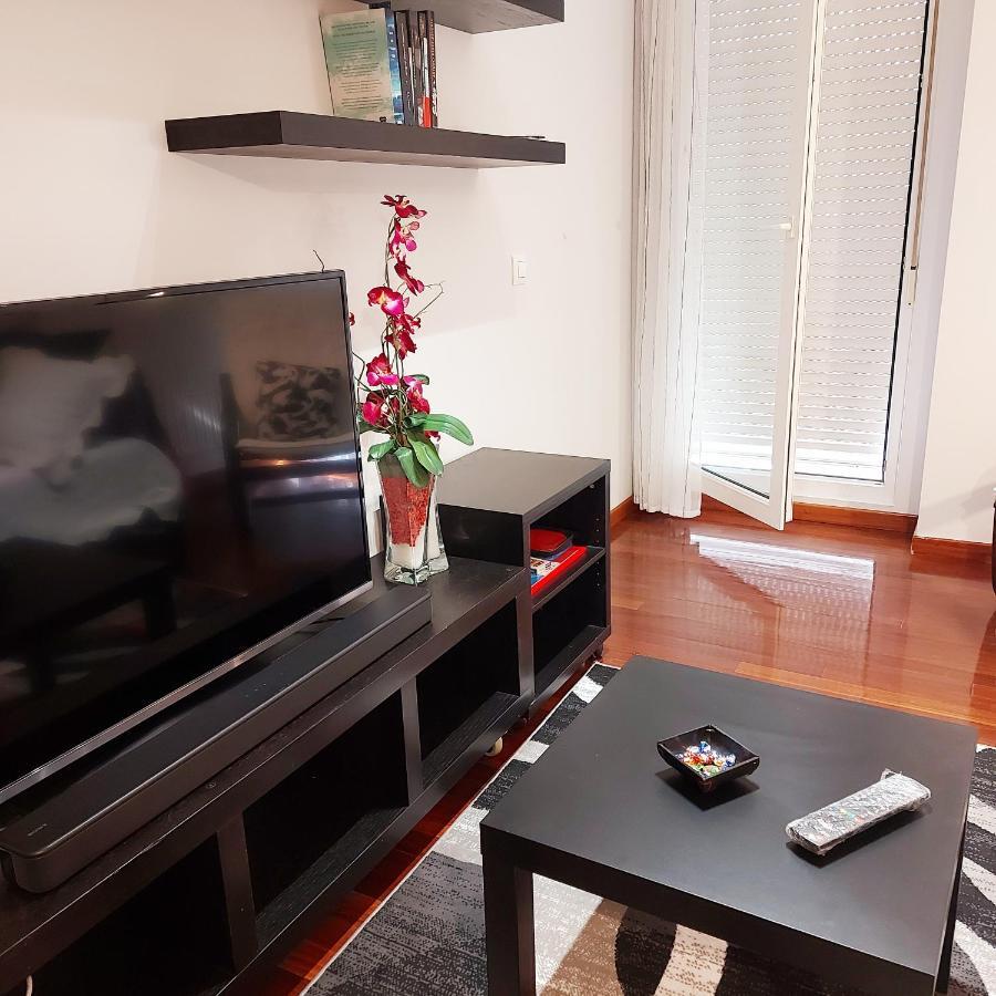 Soleado Piso Con Garaje Y Piscina A 8' Centro Διαμέρισμα Castro Urdiales Εξωτερικό φωτογραφία